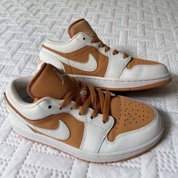 Nike Air Jordan 1 Low Stylish White Sneakers Male Men Boy Size 5/Woman 6.5 - Picture 4 of 13